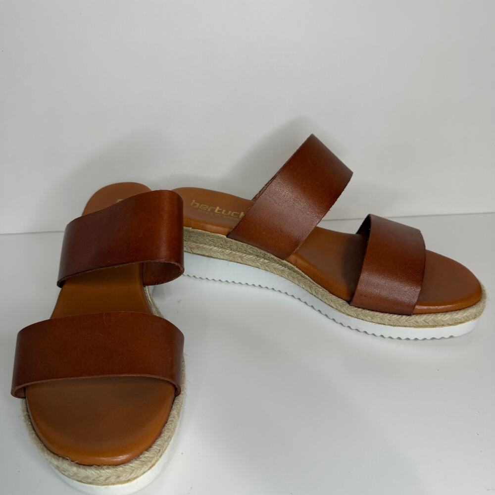Bertuchi Brown Leather Sandals Size 40